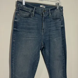 Good American Good Legs Pom Pom Hem 12/31 Minimalist Casual‎ Whimsical Preppy thumbnail 3