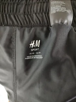 H&M Sport Black Shorts thumbnail 9