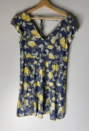 Abercrombie fitch blue linen blend tiered mini dress yellow lemons size XXS thumbnail 1