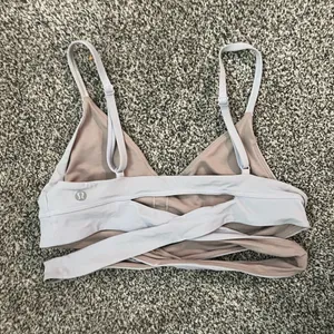 lululemon sports bra thumbnail 2