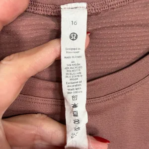 Lululemon Size 16 Swiftly Tech Long Sleeve 2.0 Soft Cranberry Activewear Top thumbnail 6