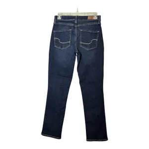 Signature By Levi Strauss & Co Jeans Womens 6 Blue Modern Slim Straight Denim thumbnail 3