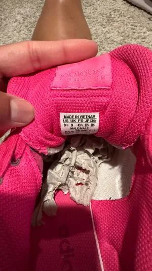 Pink Adidas Sneakers thumbnail 8