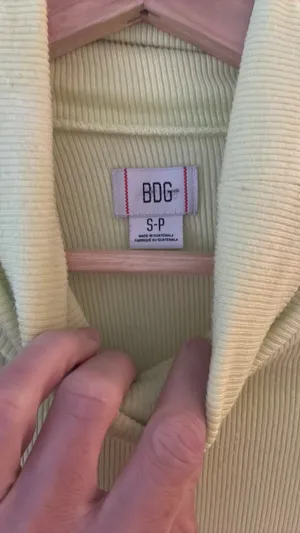 Urban Outfitters Top thumbnail 2