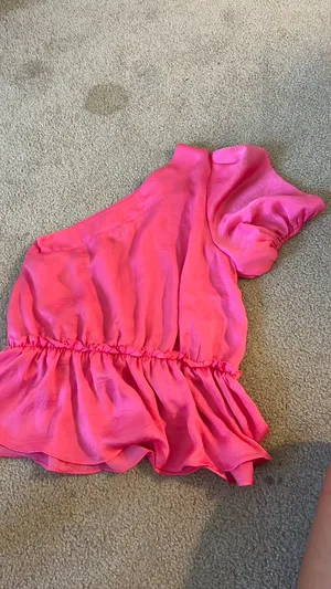 The Clothing Exchange Company Top thumbnail 1