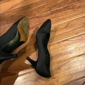 Authentic YSL Black Satin Heels Size 6.5 thumbnail 8