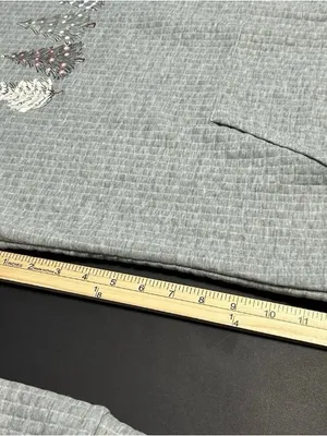 Women's XL Grey Quilted Waffle Christmas Tree Hoodie Holiday Pullover Sweatshirt thumbnail 6