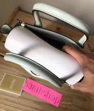 Michael Kors Purse thumbnail 10