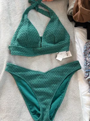 Hollister Bikini Set thumbnail 1