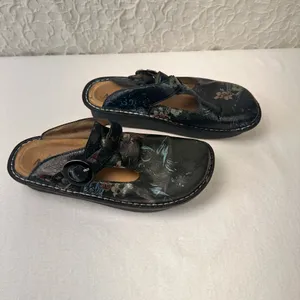 Alegria Clogs Size 8.5 / 39 Women's Floral Mules Leather Shoes Comfort Slip On thumbnail 8