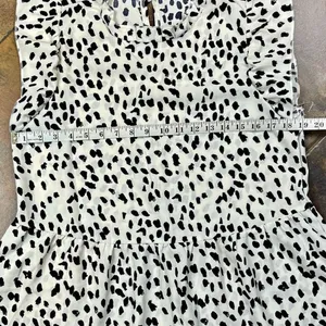 Women’s Spotted Ruffle Sleeve High Neck Sleeveless Top Medium thumbnail 5
