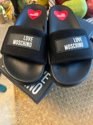 Love Moschino black rubber logo slides thumbnail 5