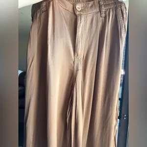 Aerie copper satin wide leg trouser pants with pockets size medium thumbnail 5