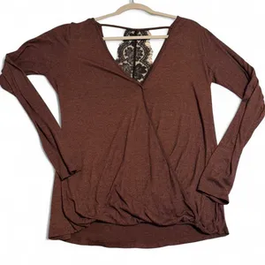 Daytrip Top Long Sleeve Buckle thumbnail 1