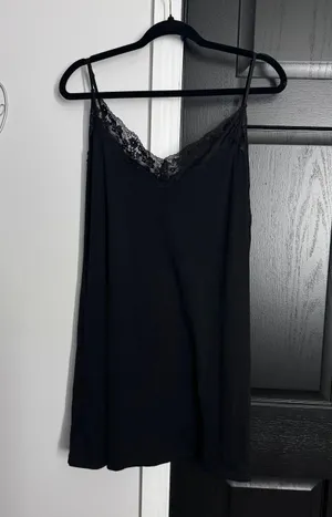 Victorias Secret Dress thumbnail 1