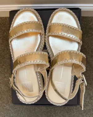 Dolce Vita Shimmery Gold Platform Sandals thumbnail 3
