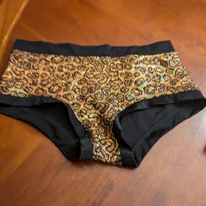 Artista Active Brown Hot Pants, Pole Shorts, Size XL thumbnail 2