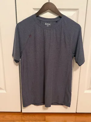 Rhone Men's Midnight Heather Reign Short Sleeve Tee in Light Navy thumbnail 2