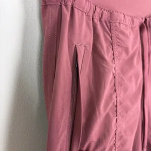 Athleta Attitude II Pant Jogger Tapered Mid Rise Mauve Athleisure Casual Size 8 thumbnail 6