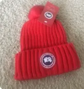Canada Goose Hat thumbnail 2