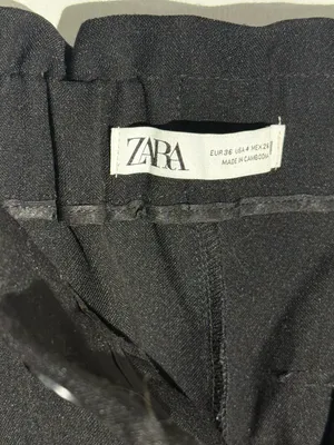 Zara Black Cargo Pants with Side Pockets thumbnail 2