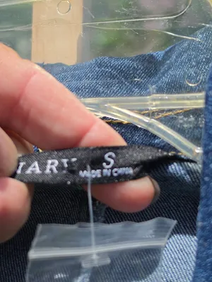 Double-Breasted Denim Vest in Dark Blue with Gold Buttons Small thumbnail 6