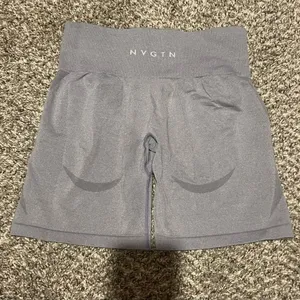 Nvgtn grey contour shorts thumbnail 3