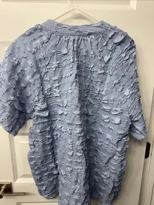 Women’s Light Blue Short-Sleeve Textured Shirt thumbnail 3