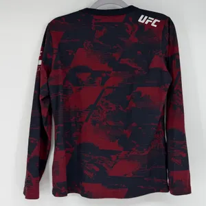 UFC Venum Performance Womens Long Sleeve Shirt Red Black Camo Graphic Size M‎ thumbnail 2