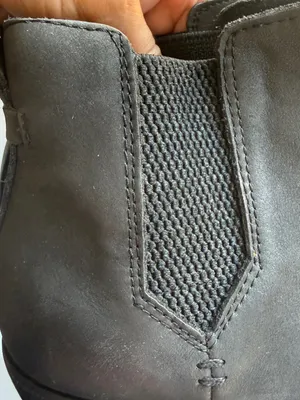 Toms Black Chelsea Ankle Boots with Block Heel Womens 8M thumbnail 7