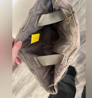 Beyond Yoga NWT gym bag drawstring in birch thumbnail 5