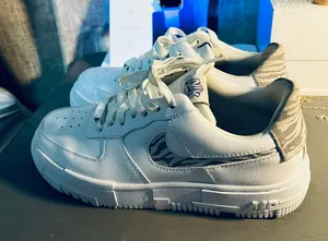 Nike Air Forces thumbnail 1