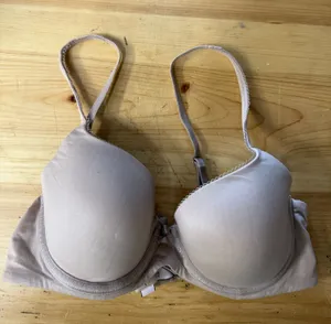 Victorias Secret Nude Lined Demi Bra 34C thumbnail 1