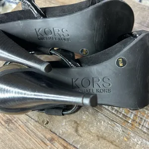 Michael Kors Carla Tan Platform Heel Strappy High Heel Shoes Sandals Womens 8.5 thumbnail 10