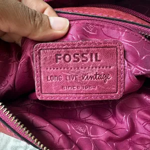 Fossil Women's Burgundy Leather Crossbody Bag good condition like new thumbnail 5