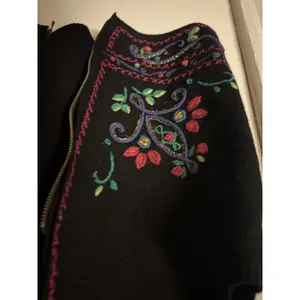 Vntg Napa Valley‎ 100% Wool Embroidered Zip Cardigan Size M thumbnail 5