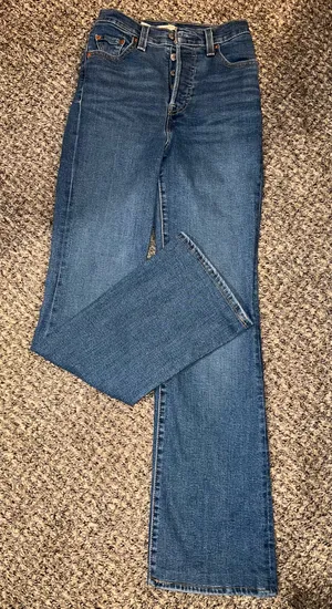 Levi’s Ribcage Bootcut Jeans thumbnail 1