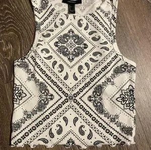 Tank Top thumbnail 3