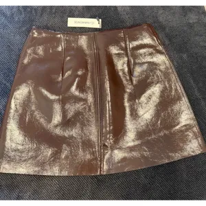 Commense‎ Brown Patent Faux Leather Mini Skirt High Waist A-Line NWT Size Medium thumbnail 3