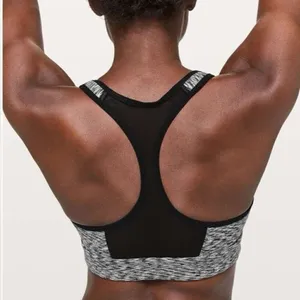 ✨Lululemon Speed Up Heather Grey Sz 4 Bra✨ thumbnail 2