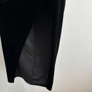 LULUS My Dream Come True Black Velvet Strapless Maxi Dress Size Small Plunge Nec thumbnail 4