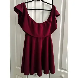 Windsor Red Off Shoulder Ruffle Skater‎ Party Dress Large thumbnail 2