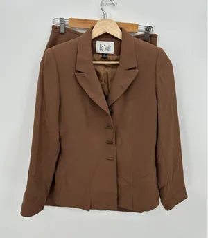 Le Suit Womens Brown 2 Piece Skirt Suit Set Blazer Pencil Skirt Size 6 Career thumbnail 1