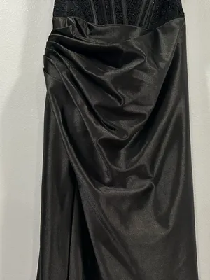 Sherri Hill 55419 Black Corset Beaded Bodice and Satin Gown Sz 2 Prom thumbnail 3