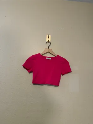 Babaton Contour Crop Top Hot Pink Size Small thumbnail 2