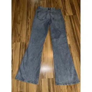Aeropostale Women's Sz‎ 8 R High Rise Flare Soft Flex Distressed Jeans thumbnail 5