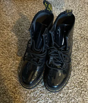 Dr. Martens thumbnail 2