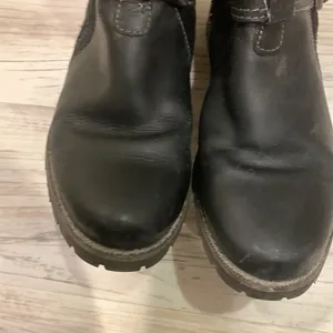 Ariat black leather/suede riding boots size 7 thumbnail 4