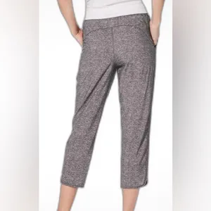 1045. Lululemon Final Play Crop 23" pants in Heather Lux Multi Black. Sz 12 thumbnail 8