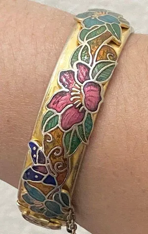 Vintage Unsigned Gold-tone Floral Flower Cloisonne Hinged Bangle Bracelet 36.2g thumbnail 2
